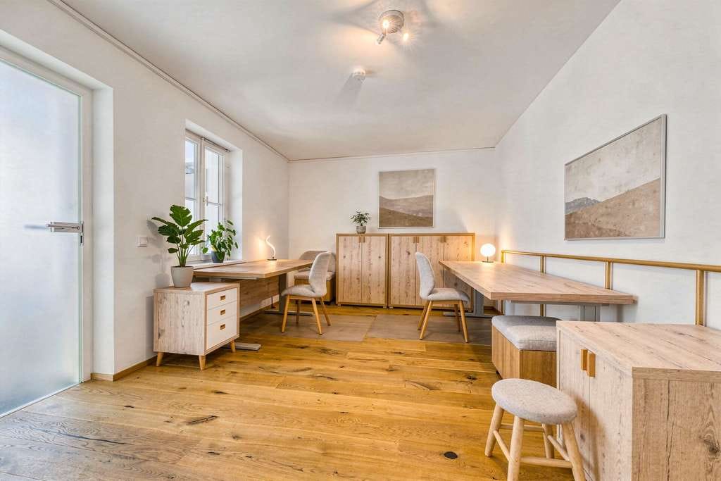 Immobilie in Friedberg - Einziehen und wohlfühlen! Top sanierte 3-Zimmer Wohnung im Herzen Friedbergs mit bester Ausstattung - Bild 2