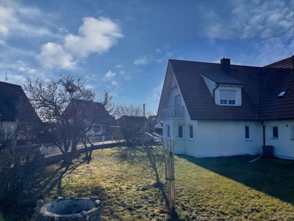 Immobilie in Weichering - Zweifamilienhaus mit Potenzial – Großzügiges Grundstück mit vielseitigen Nutzungsmöglichkeiten! - Bild 2