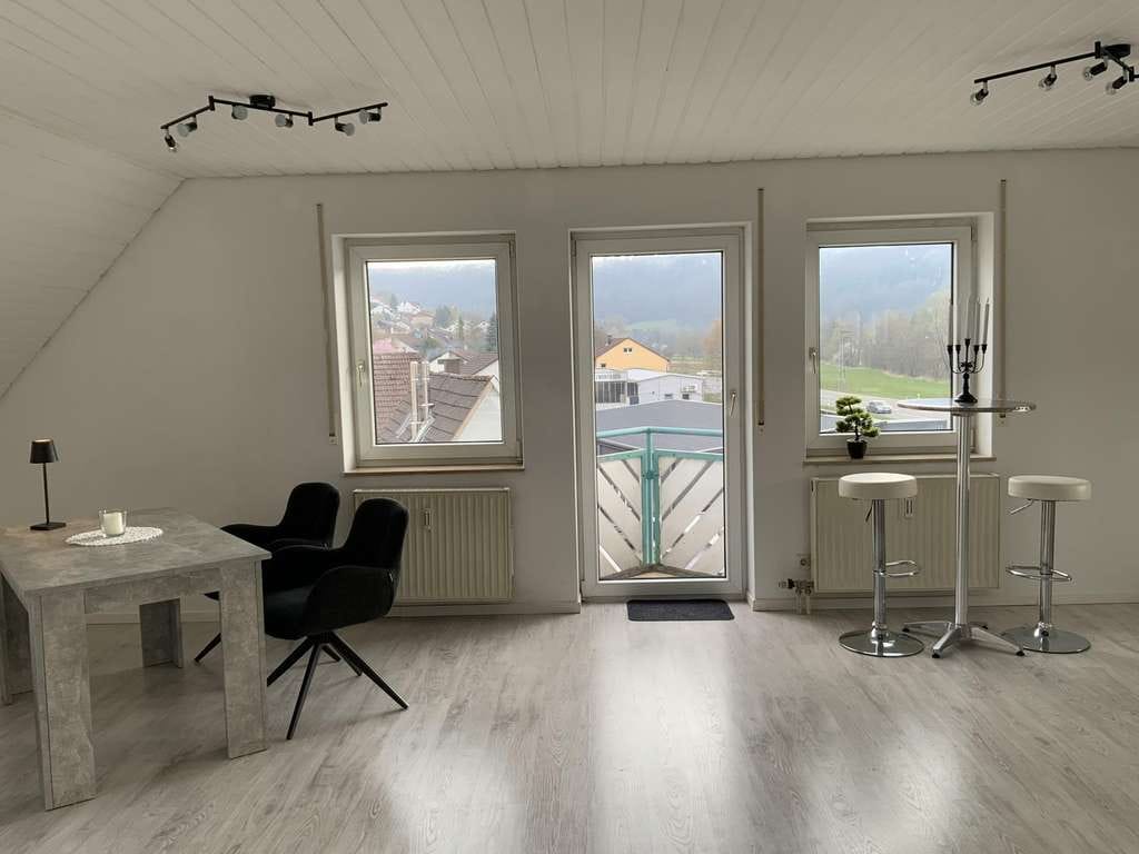 Immobilie in Weißbach - WEIßBACH-Künzelsau- Privatverkauf- mit Blick aufs  Kochertal - Bild 0