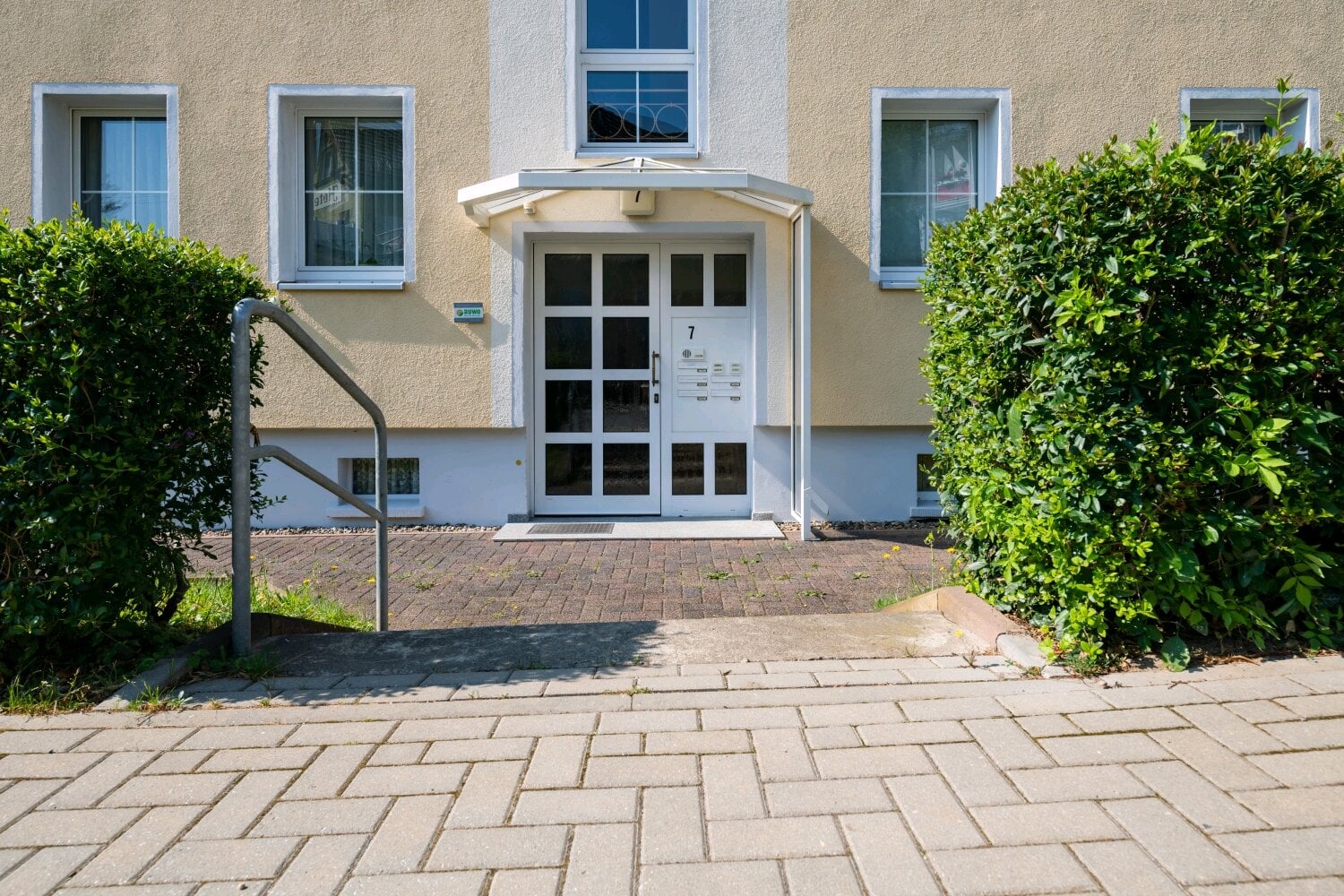 Immobilie in Rudolstadt - Mehrfamilienhaus in Rudolstadt-West provisionsfrei zu verkaufen - Bild 3