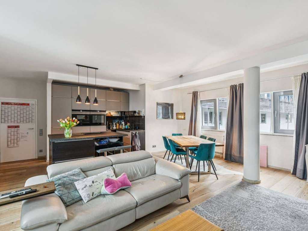 Immobilie in Miesbach - Geräumiges 2-Zimmer-Studio im Herzen von Miesbach - Bild 2