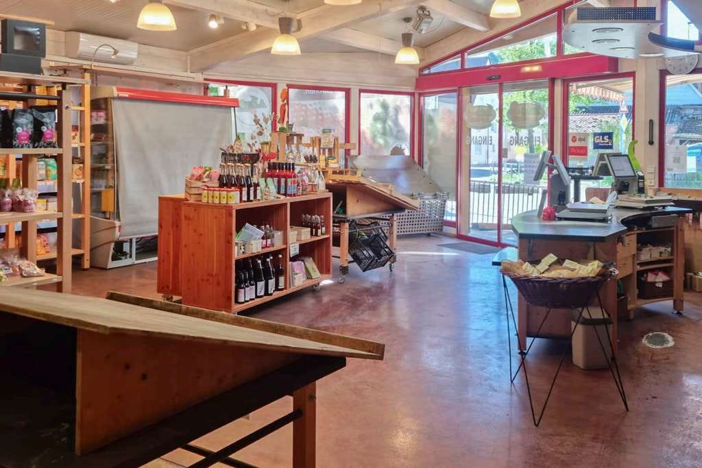 Immobilie in Eberdingen - Wohnen & Arbeiten unter einem Dach – Haus mit Laden, Lager & Entwicklungspotenzial in zentraler Lage - Bild 0