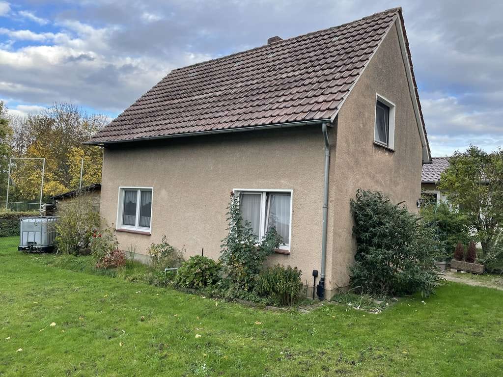 Immobilie in Beverungen - Zwei Wohnhäuser mit insgesamt vier Wohneinheiten auf einem Grundstück - Bild 3