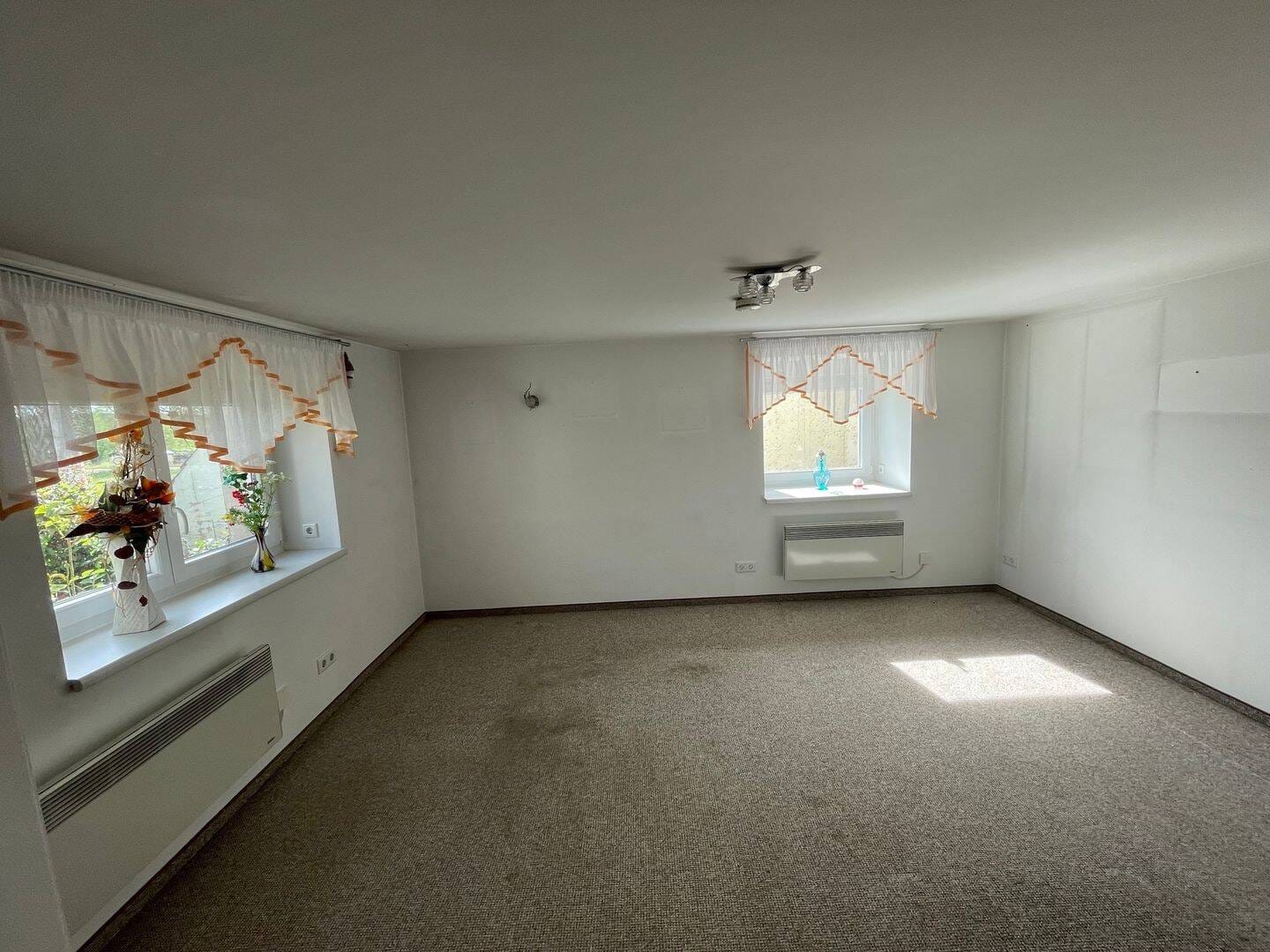 Immobilie in Nünchritz - Charmantes Einfamilienhaus in ruhiger Lage nahe der Elbe, 110 m² Wohnfläche - Bild 4