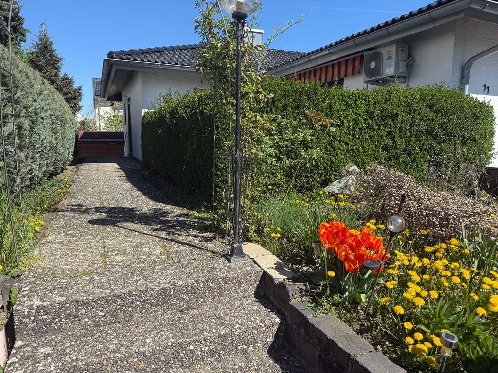 Immobilie in Alsbach-Hähnlein - Sonniger Bungalow mit Garage am Ortsausgang von Alsbach-Hähnlein - Bild 2