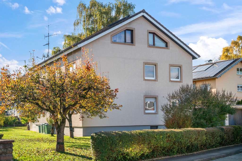 Immobilie in Bahlingen - Aufgepasst! Ihr Anlageobjekt für Investoren, Familien oder Generationen wartet in Bahlingen auf Sie - Bild 1