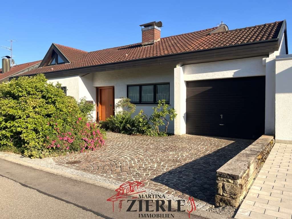 Immobilie in Albershausen - Gelegenheit! Traumhaus mit Einliegerwohnung in begehrter Aussichtslage mit fantastischem Garten! - Bild 0