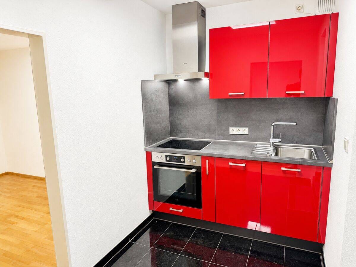 Immobilie in Friedrichsdorf - Moderne Erdgeschoss-Eigentumswohnung mit Einbauküche - Bild 1