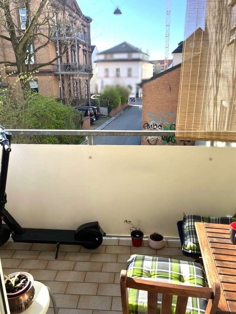 Immobilie in Ulm - Lichtdurchflutete 4-Zimmer-Stadtwohnung in ruhiger Lage – Ulm Mitte, mit Erbbaurecht - Bild 0
