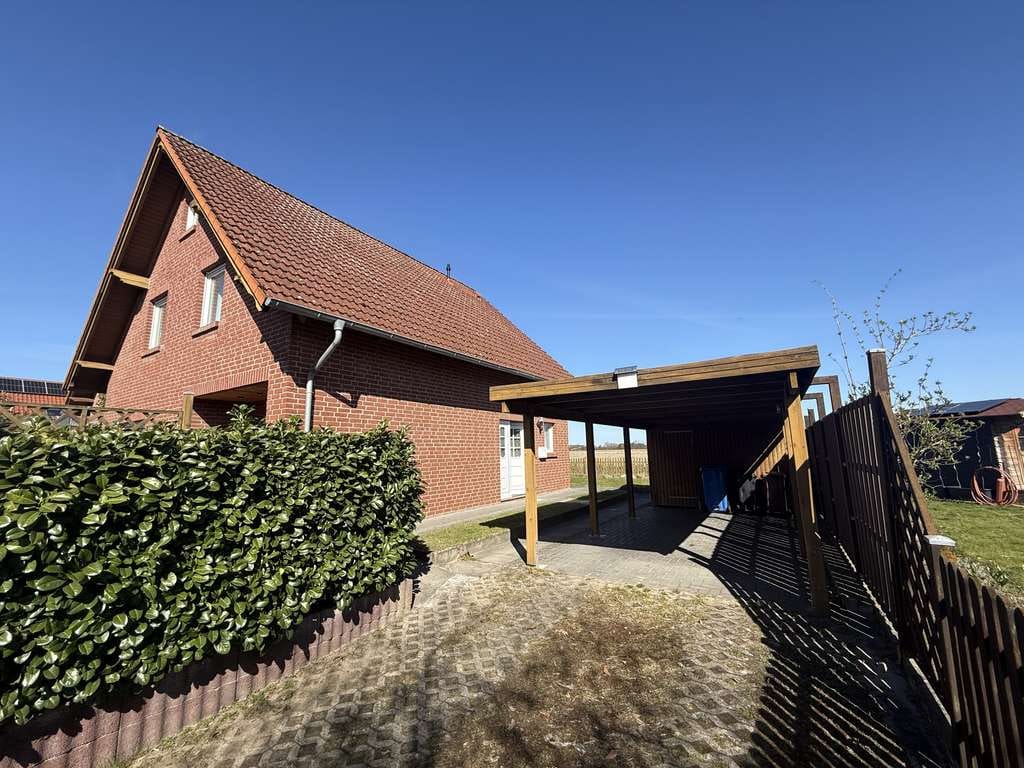 Immobilie in Tappenbeck - +++ Geflegtes Einfamilienhaus mit Carport, Garten und  Terrasse  +++ - Bild 1