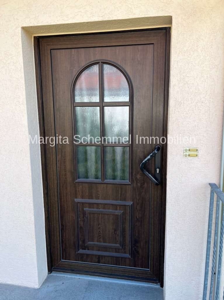 Immobilie in Schwanstetten - Das ideale Haus für große und kleine Familien - Bild 3