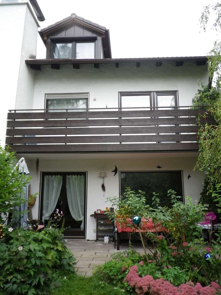 Immobilie in Gröbenzell - Großzügiges Doppelhaus in Gröbenzell - Bild 0