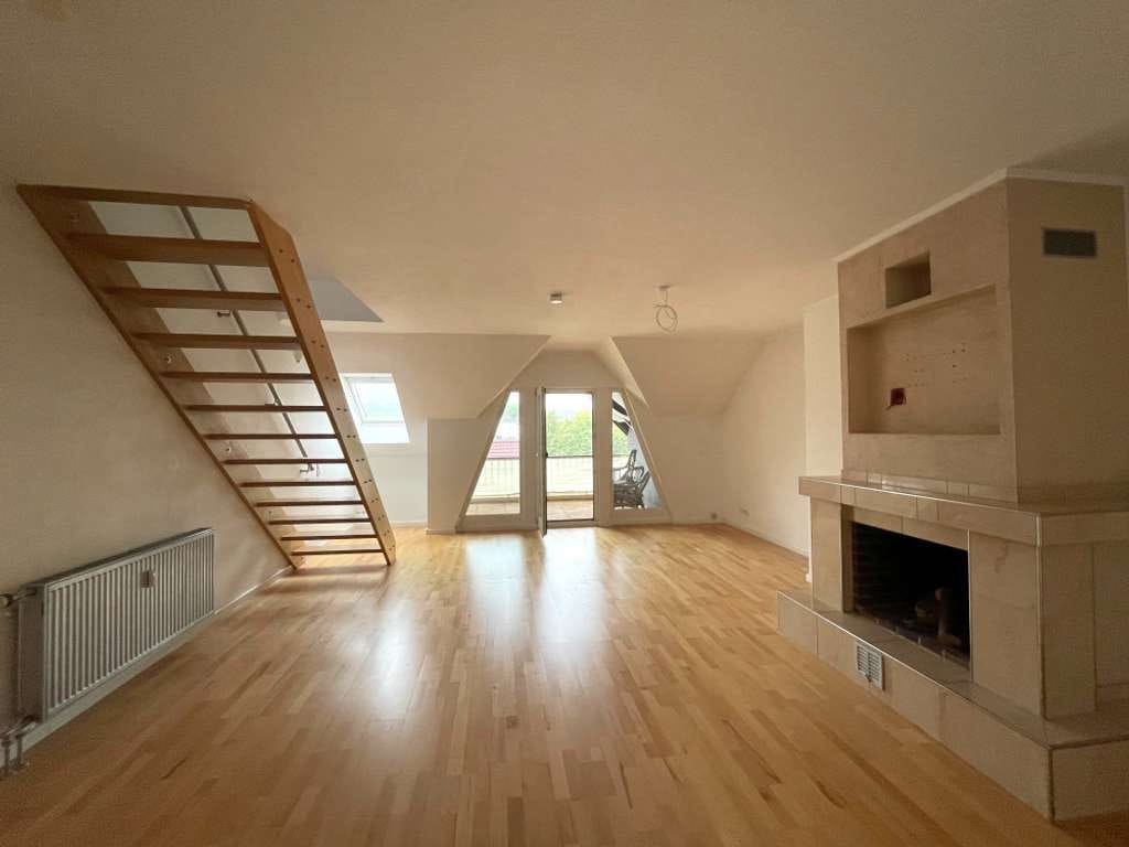 Immobilie in Sulzbach - Attraktive 2,5-Zimmer-Maisonette-Wohnung mit großem Balkon und TG- Stellplatz (provisionsfrei) - Bild 3