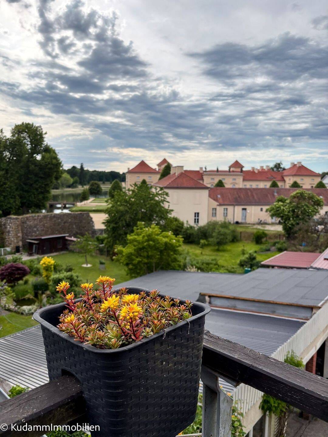 Immobilie in Rheinsberg - Zentral gelegenes Mehrfamilienhaus in Rheinsberg - Bild 0