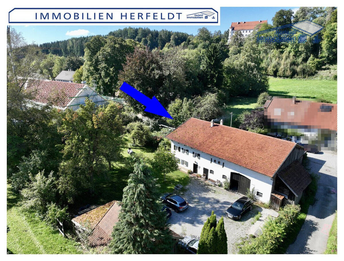 Immobilie in Unterdießen - Renovierungsbedürftiges, historisches Bauernhaus mit Schlossblick - Rarität in Bestlage - Bild 0