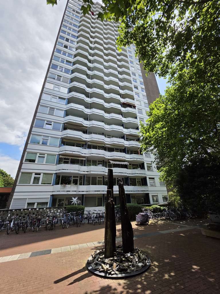 Immobilie in Köln - Einzimmerappartement in guter Lage, mit traumhaftem Fernblick. - Bild 3