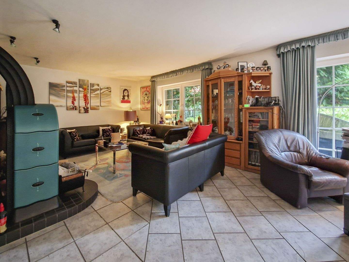 Immobilie in Breitenberg - Ruhig, geräumig, familiengerecht  - Einfamilienhaus mit 162m² Wohnfläche, Vollkeller, Doppelgarage und großem Grundstück in verkehrsberuhigter Lag - Bild 2