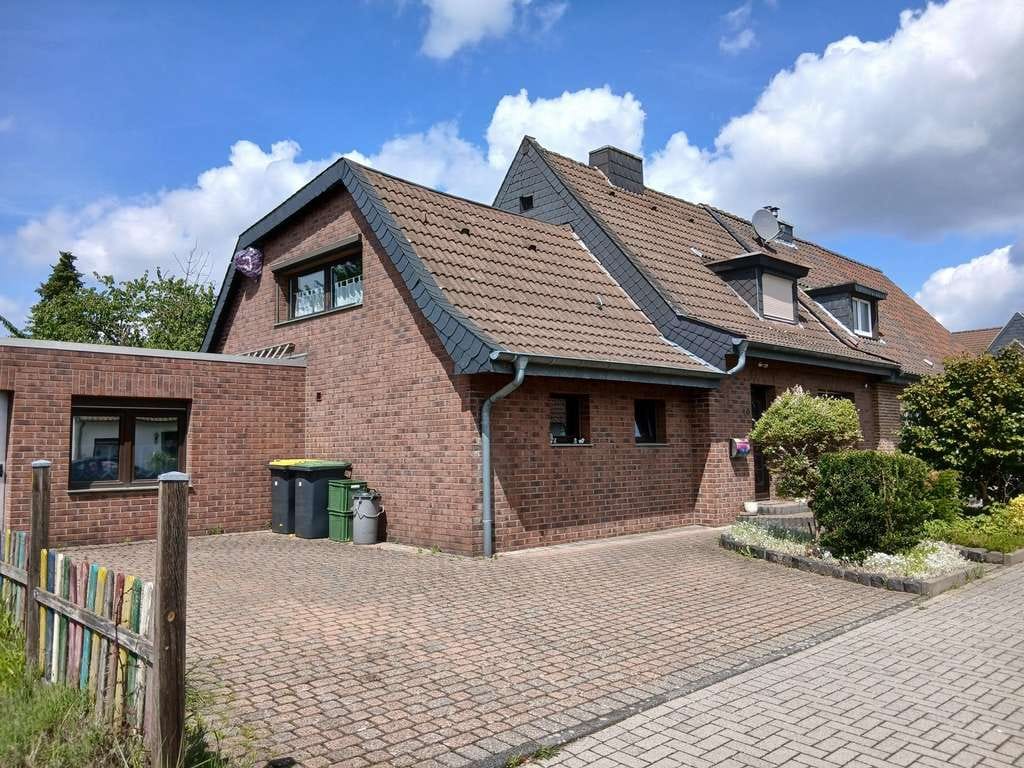 Immobilie in Wassenberg - Doppelhaushälfte in Wassenberg - Bild 0