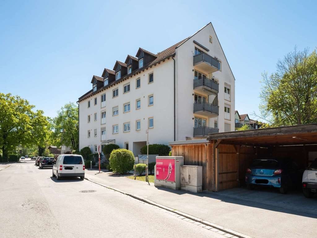 Immobilie in Landshut - *** Schöne 3-Zimmer-Wohnung mit Aufzug in absolut toller Lage von Schönbrunn *** - Bild 4