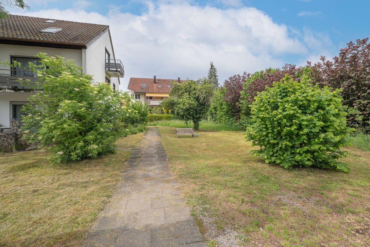 Immobilie in Büsingen am Hochrhein - Mehrfamilienhaus mit 4 Einheiten - vollständig vermietet - Bild 1
