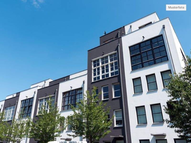 Immobilie in Duisburg - Erdgeschosswohnung in 47053 Duisburg, Antonienstr. - Bild 0