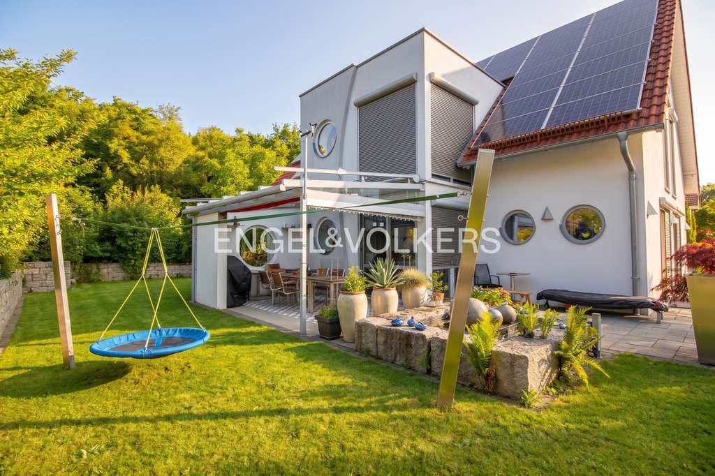 Immobilie in Langquaid - Modernes Einfamilienhaus mit hochwertiger Ausstattung - Bild 0