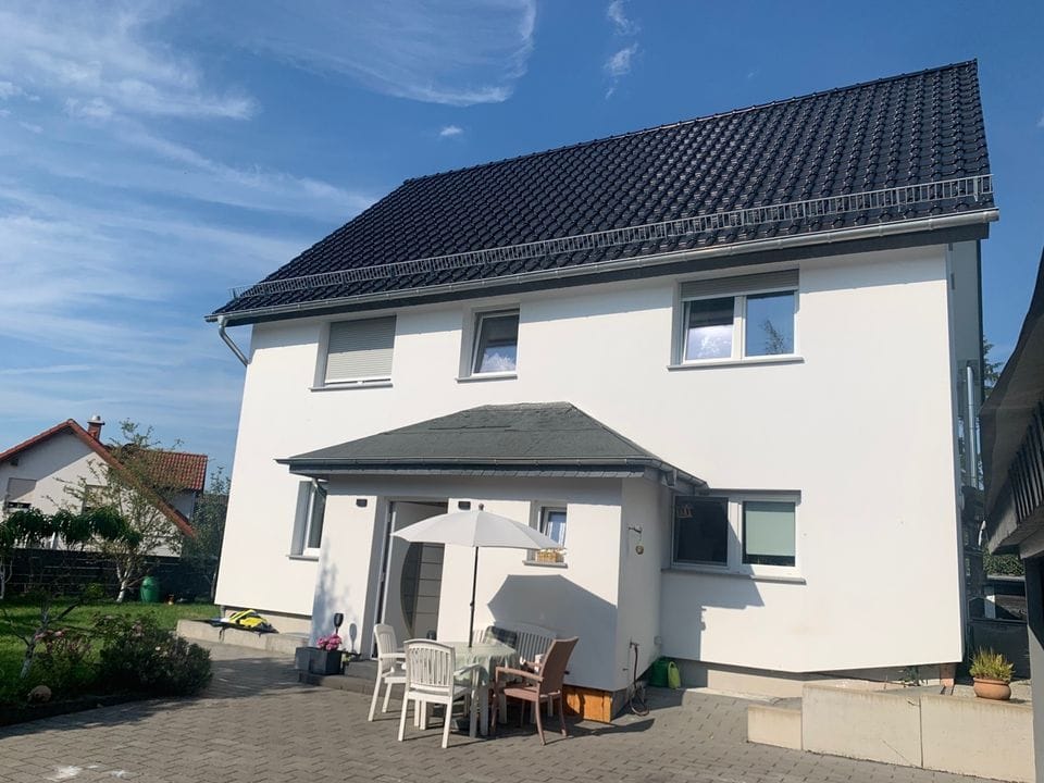 Immobilie in Asbach - HENNEF -Nähe-, Top freist. Einfam. Haus ca. 170 m² WNfl., mit evtl. Einliegerber., und 730 m² GrSt. - Bild 0