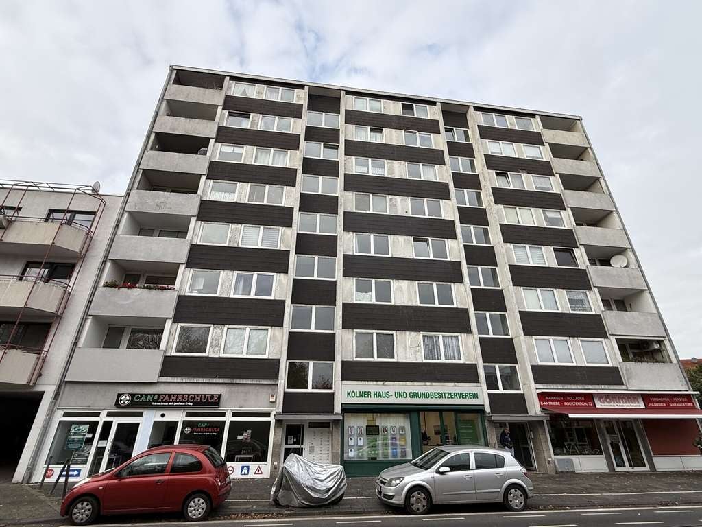 Immobilie in Köln - 3 vermietete Eigentumswohnungen im Paket – ca. 142 m² – attraktive Kapitalanlage in Köln-Porz - Bild 0