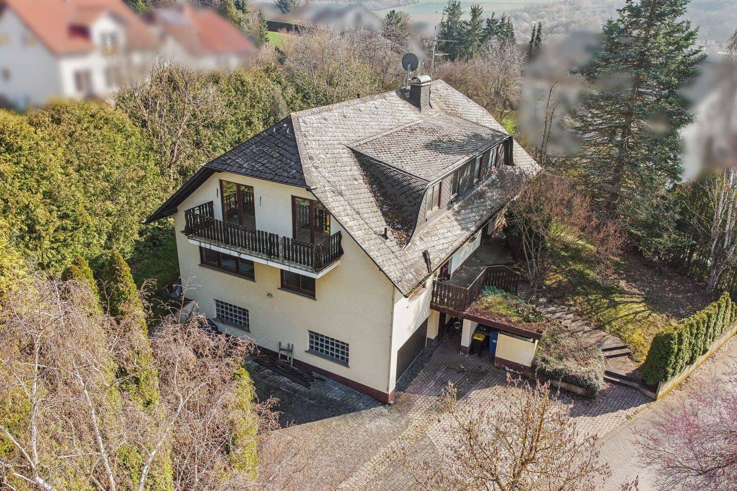 Immobilie in Langgöns - Zwei Doppelhaushälften für zwei Generationen in Langgöns/Oberkleen - Bild 1