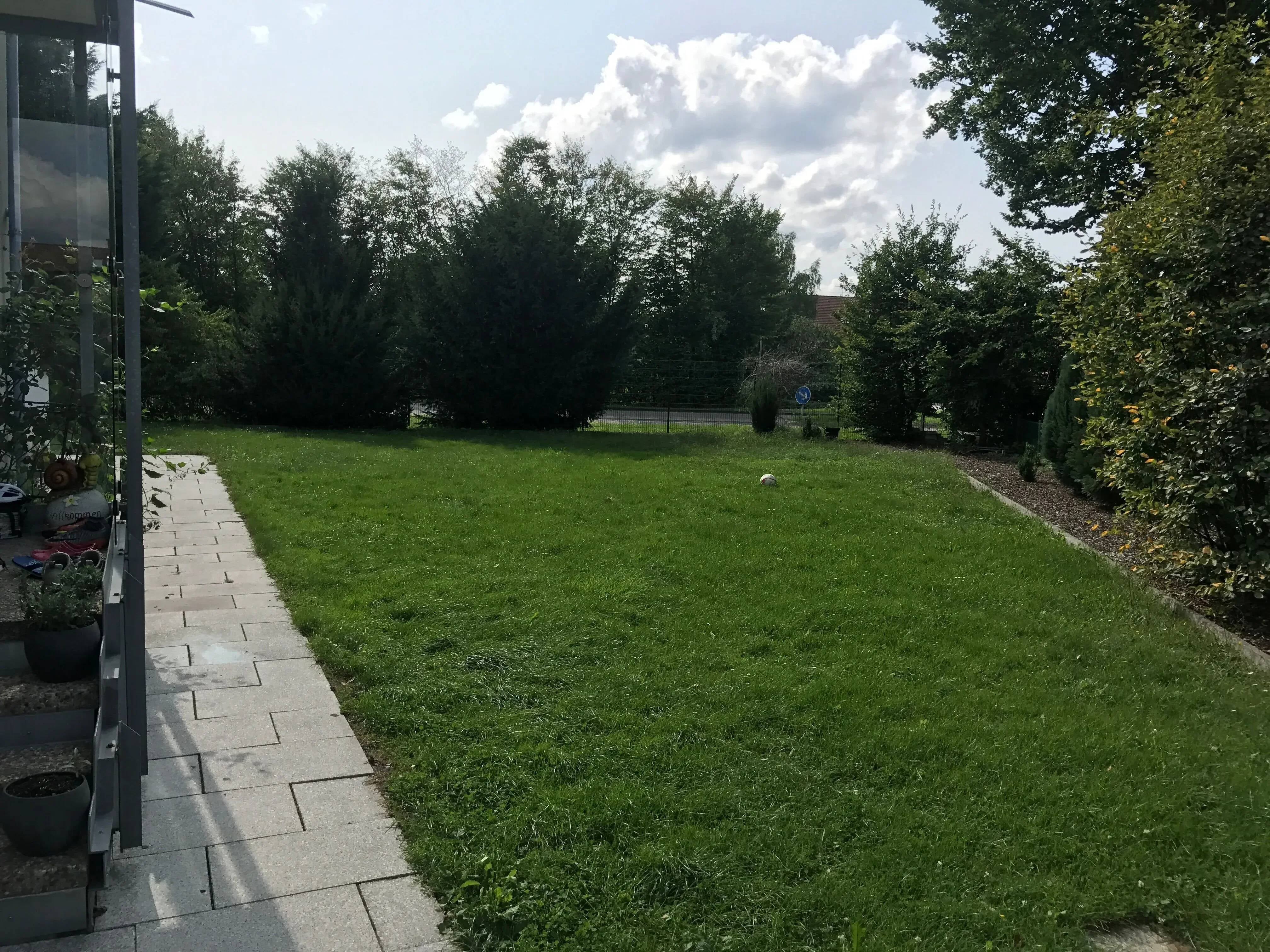 Immobilie in Bietigheim - Großzügiges Einfamilienhaus in Bietigheim zu verkaufen - Bild 2