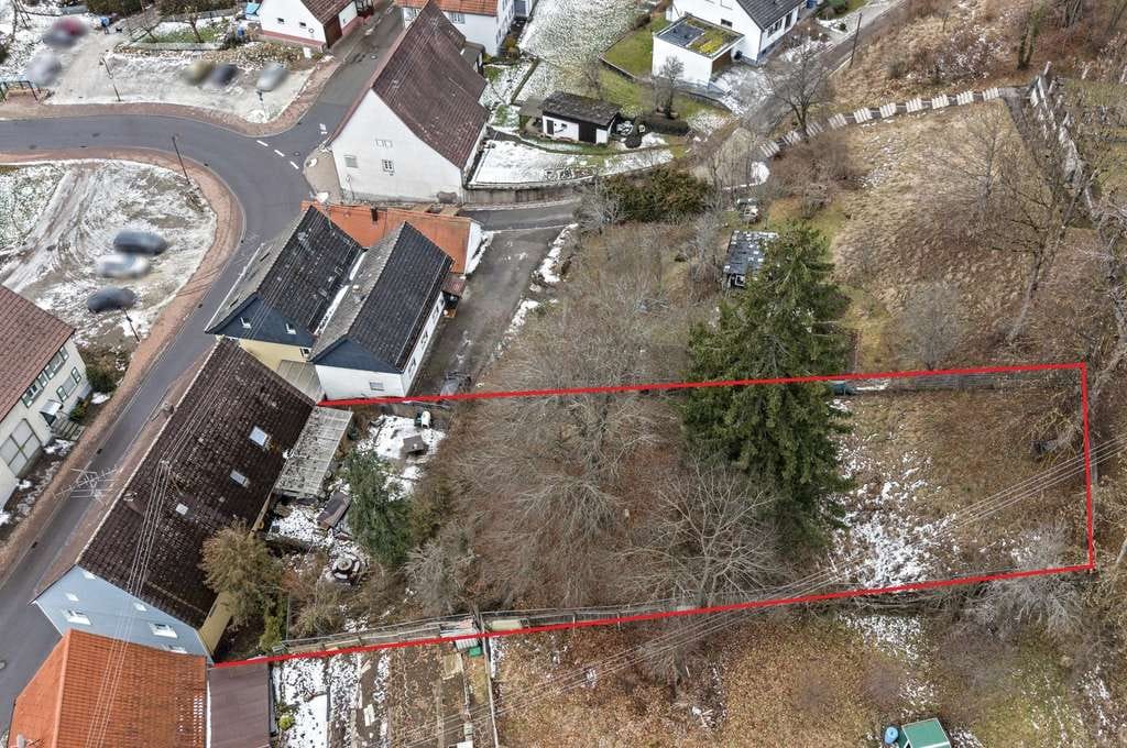 Immobilie in Hausen am Tann - Haus mit Garten + 3 Garagen - vielseitig nutzbar! - Bild 3