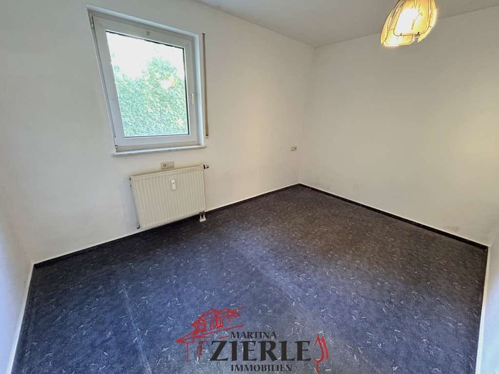 Immobilie in Eislingen/Fils - Gemütliche 2,5-Zimmer-Erdgeschosswohnung mit einem sonnigen Balkon in Eislingen! - Bild 2