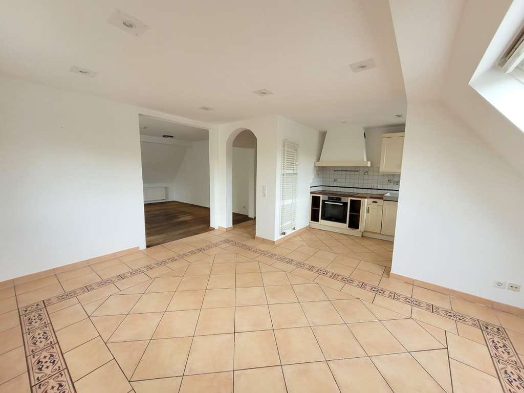 Immobilie in Weisweil - +++ Lichtdurchflutete Maisonette- Wohnung mit Wohlfühlcharakter - Weisweil +++ - Bild 2