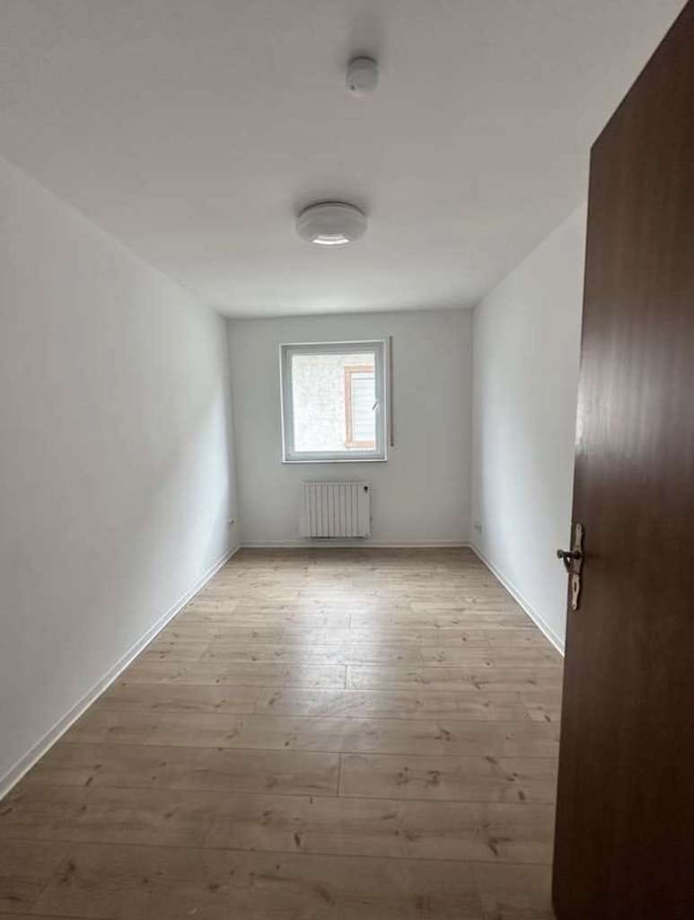 Immobilie in Lorsch - Stilvoll renovierte 3-Zimmer-Wohnung in Lorsch  Ihr neues Zuhause ab sofort verfügbar - Bild 4