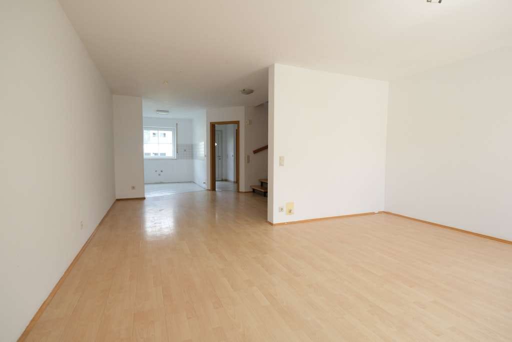 Immobilie in Schwindegg - Bezugsfreies Reihenmittelhaus mit Südgarten und freiem Blick – Ihr Zuhause nach Ihren Wünschen - Bild 1