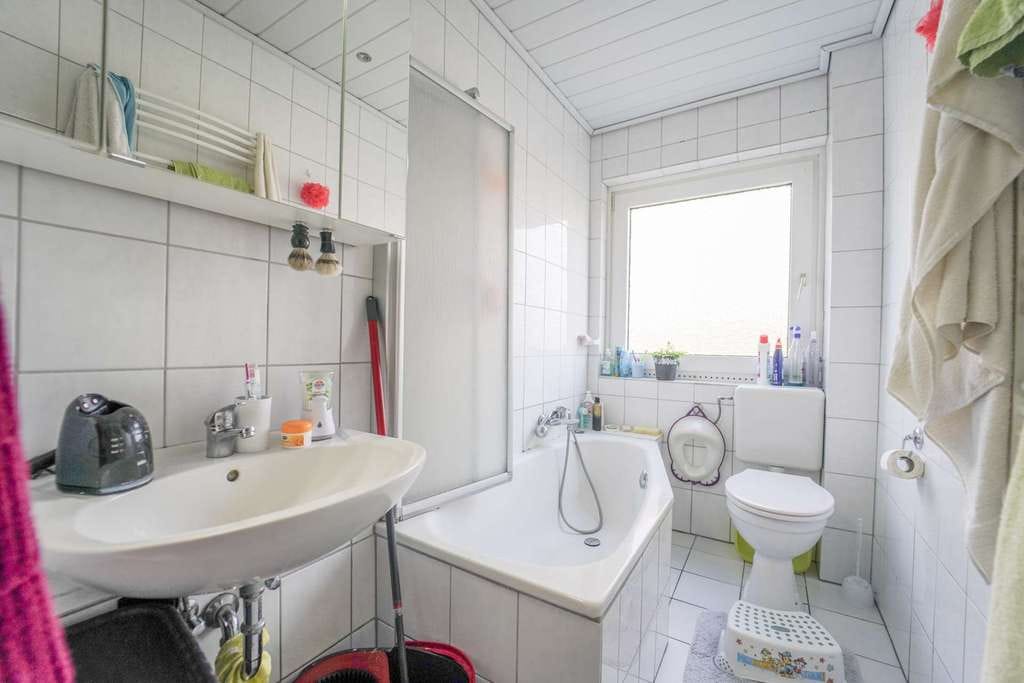 Immobilie in Hessisch Oldendorf - Sichere Kapitalanlage: Vermietete 3-Zimmer-Wohnung mit Landkreis als Mieter - Bild 4