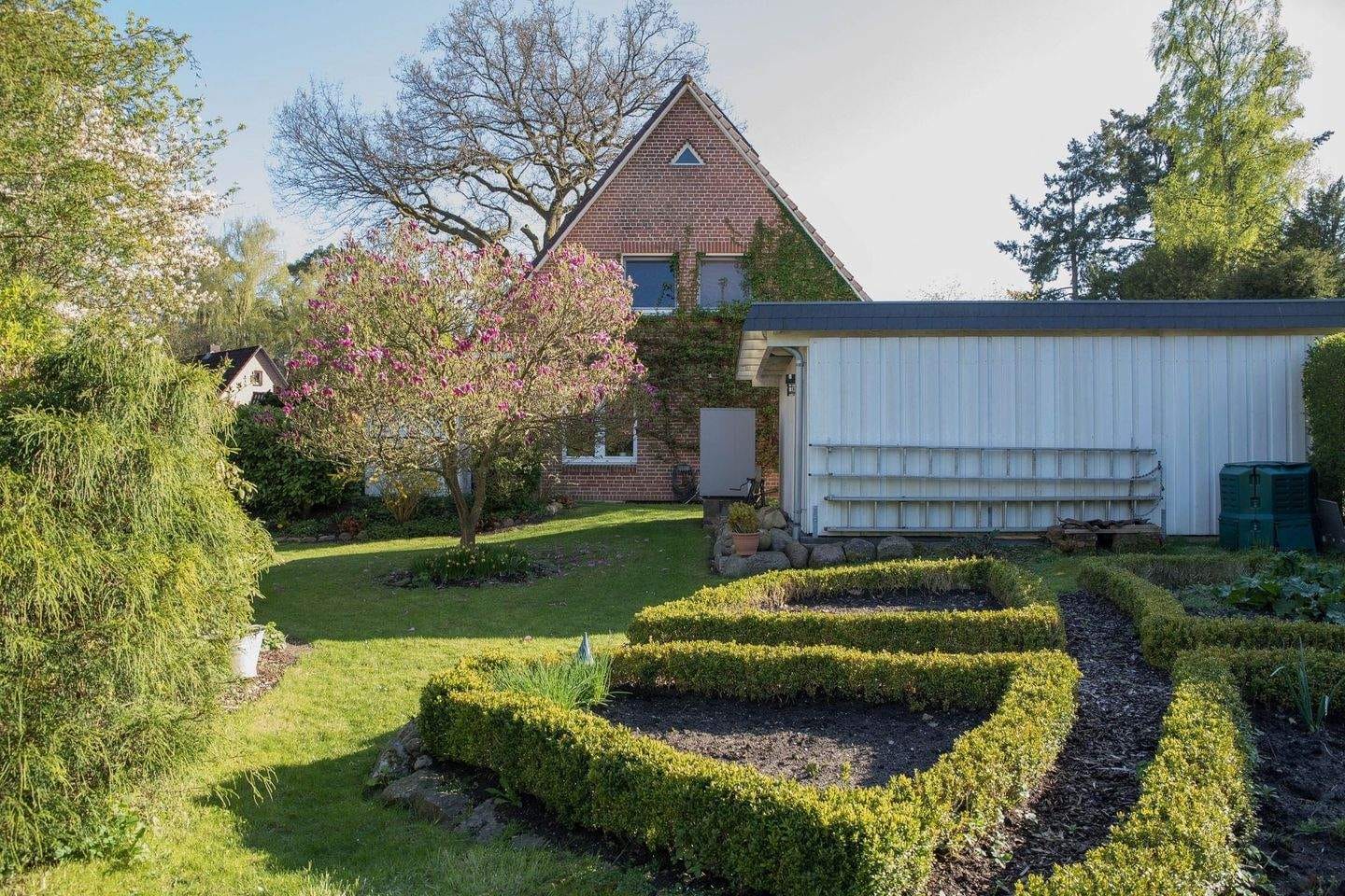 Immobilie in Lütjensee - Familiendomizil- Haus mit Charme in Lütjensee- Energieklasse A, Wärmepumpe + PV Anlage neu - Bild 2