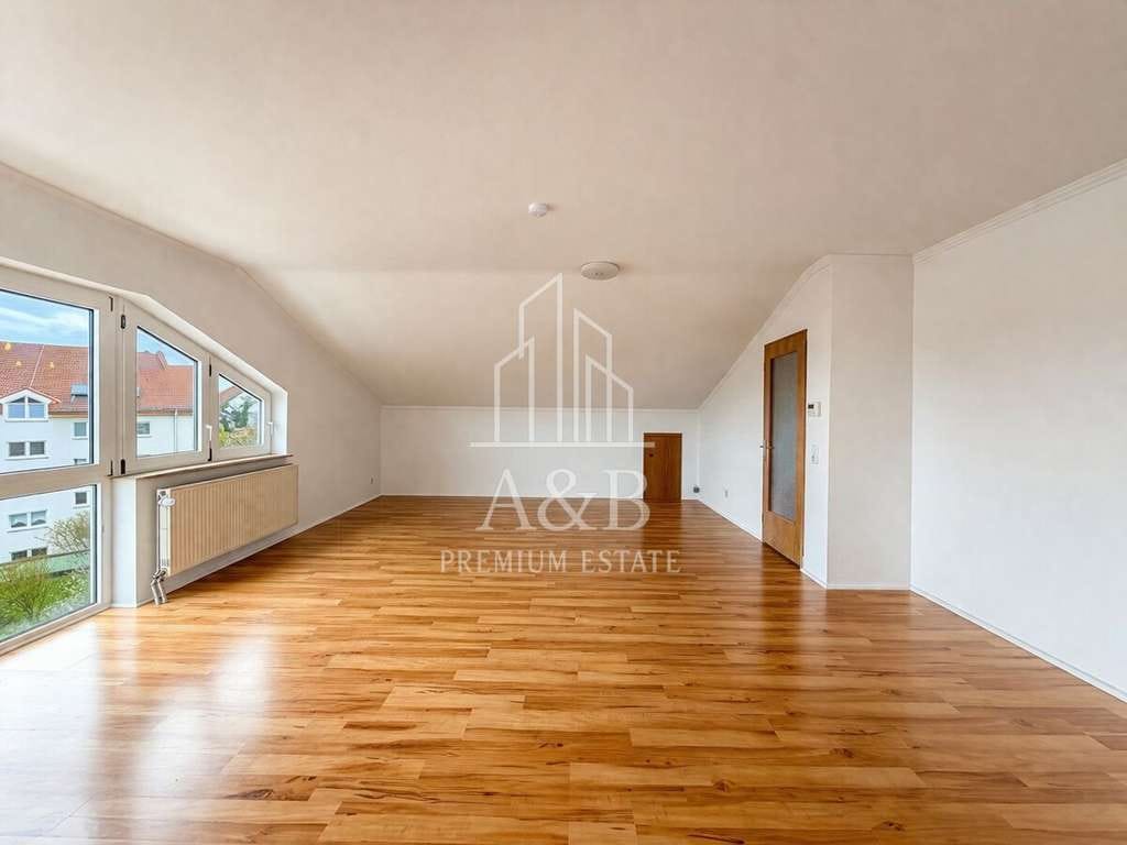 Immobilie in Bürstadt - ** Eigenheim oder Kapitalanlage - einzugsbereite DG-Wohnung mit Aufzug ** - Bild 1