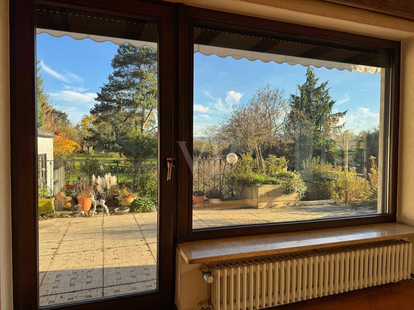 Immobilie in Schutterwald - Großzügiges Einfamilienhaus mit Einliegerwohnung und Traumgrundstück in Schutterwald - Bild 4