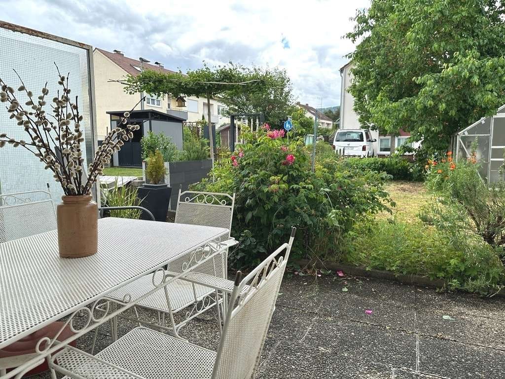 Immobilie in Weilheim an der Teck - Sonnige Aussichten für Familien: - Bild 2