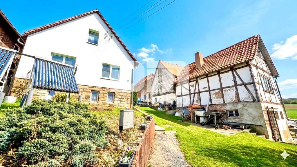 Immobilie in Ecklingerode - Charmanter Wohntraum mit Tradition und Moderne auf großem Grundstück - Bild 2