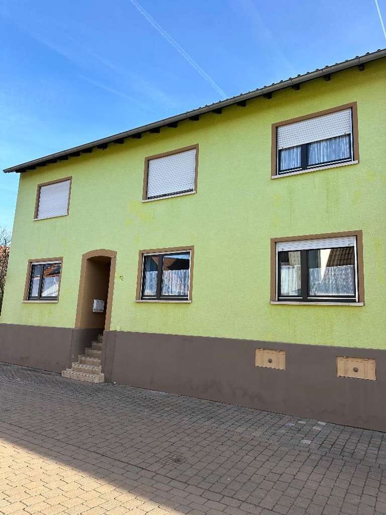 Immobilie in Breunigweiler - Ehemaliger Bauernhof mit Nebengebäuden in idyllicher Lage. - Bild 2