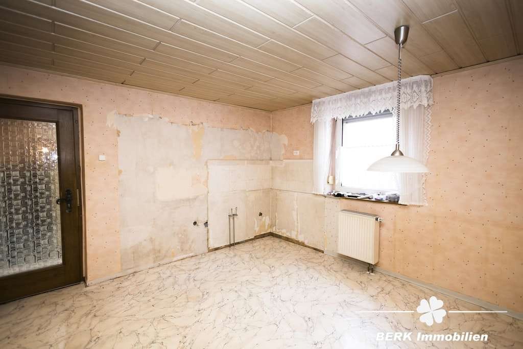 Immobilie in Mömlingen - BERK Immobilien - Attraktives Zweifamilienhaus für Familien und Kapitalanleger - Bild 4