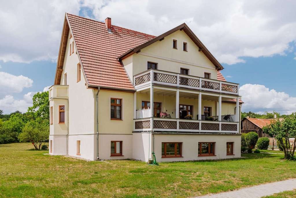 Immobilie in Wriezen - Voll vermietetes Mehrfamilienhaus mit opt. Zusatzgrundstück in Wriezen: Attraktives Renditepotenzial - Bild 0