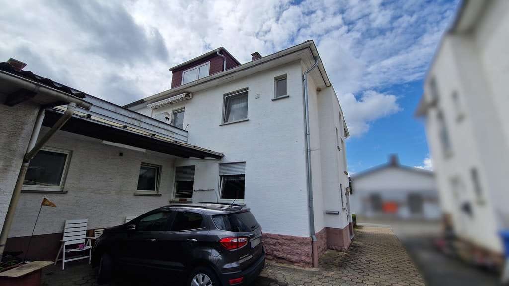Immobilie in Höxter - Leerstehende Doppelhaushälfte mit Garten - Bild 2