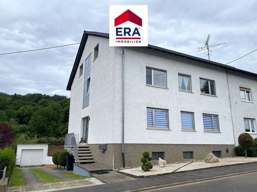 Immobilie in Großrosseln - MEHRFAMILIENHAUS IN RUHIGER LAGE VON GROSSROSSELN/KARLSBRUNN - Bild 0