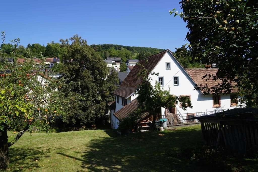 Immobilie in Inzlingen - Inzlingen - Historisches Bauernhaus "Alte Mühle 1673" mit Baurecht auf großem Grundstück - Bild 2
