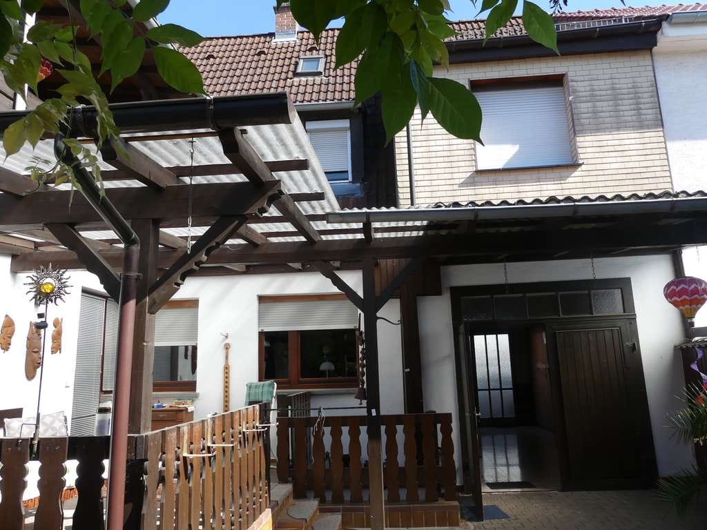 Immobilie in Oftersheim - Idyllisches Haus mit Gartenparadies und diversen Nebengebäuden - Bild 0