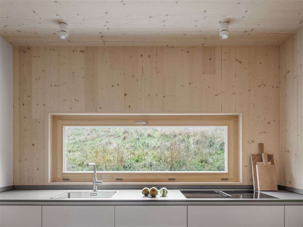 Immobilie in Bad Kohlgrub - Großzügiges Architekten-EFH in A+-Holzbauweise - zum Selbstbezug o. zur Ferienvermietung - Bild 2