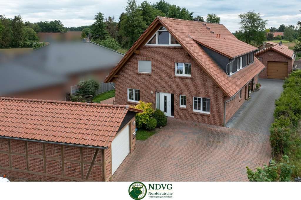 Immobilie in Lachendorf - Moderne Doppelhaushälfte in ruhiger & familienfreundlicher Lage von Bunkenburg! - Bild 0